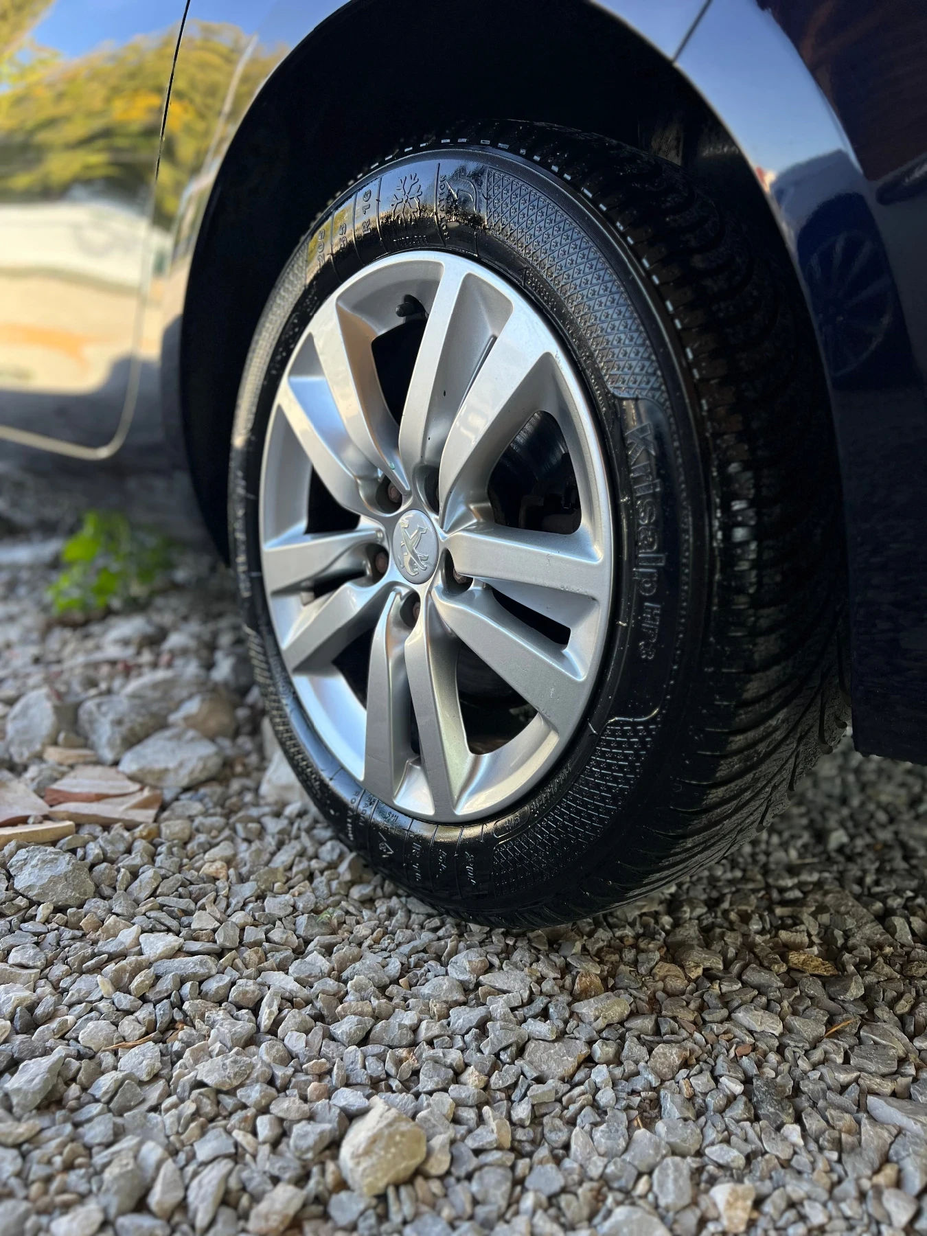 Peugeot 308 1.6HDI Автомат, снимка 6 - Автомобили и джипове - 56344749