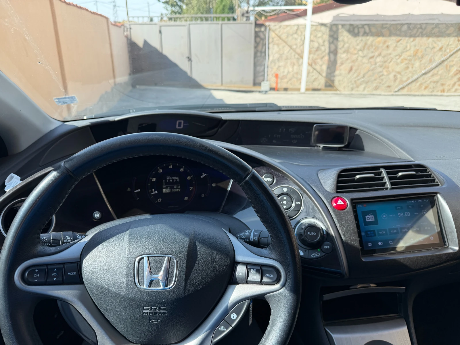 Honda Civic 8, снимка 5 - Автомобили и джипове - 56410326