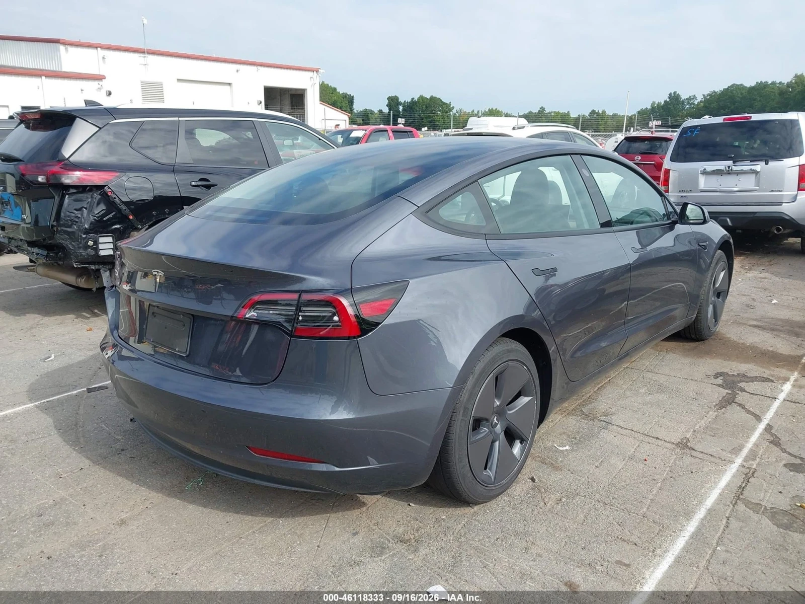 Tesla Model 3 Standard Range, ���� ���� ���� �� �� | Mobile.bg � ����������� 4