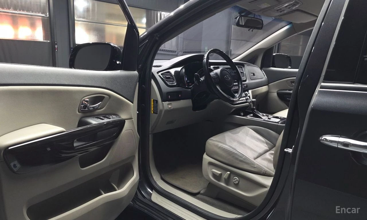 Kia Carnival Gasoline 9-Seater Prestige | Mobile.bg � ����������� 10