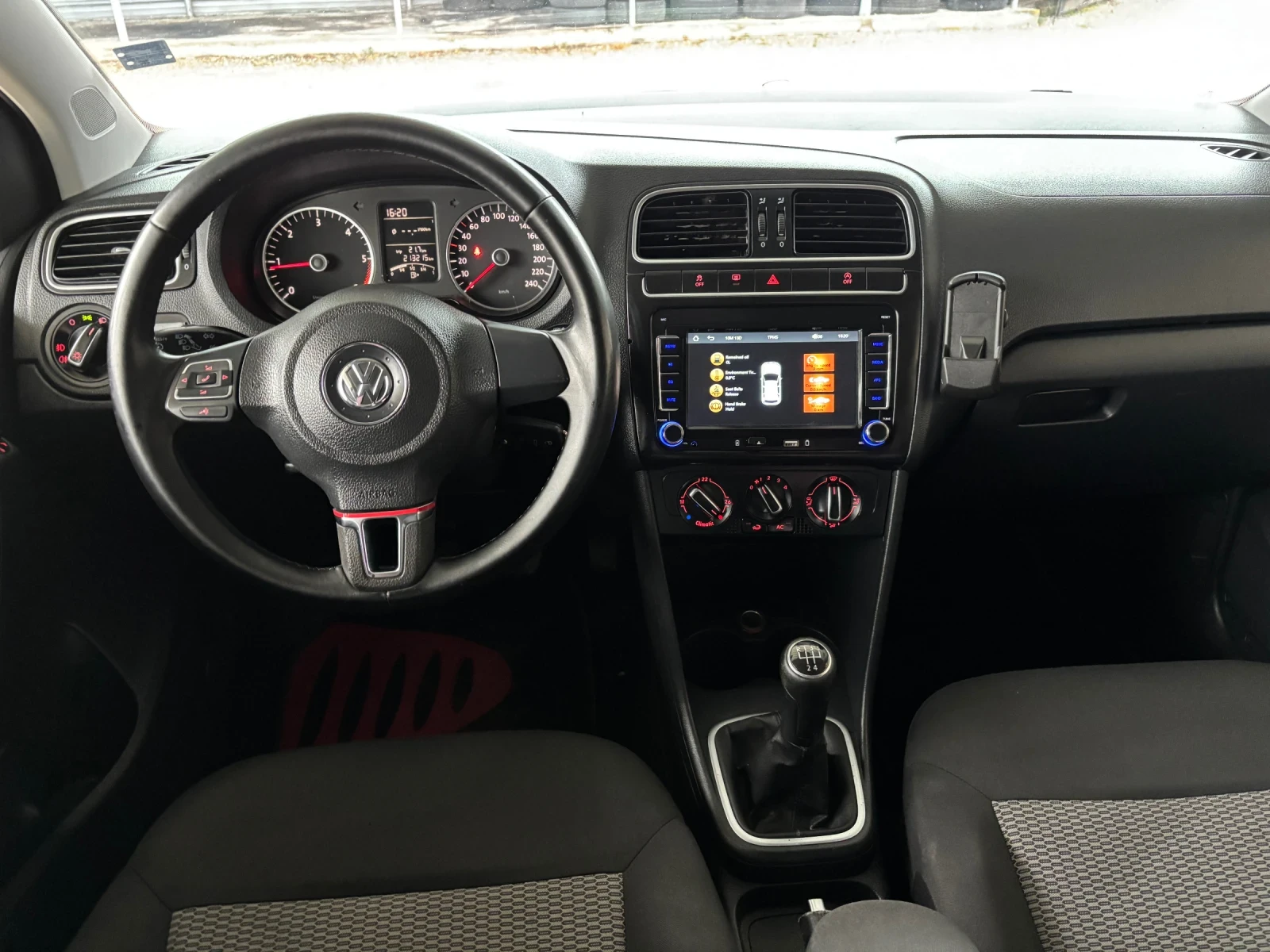 VW Polo 1.2TDI  CarPlay NAVI 5 �����  ��� �������� ������ | Mobile.bg � ����������� 13