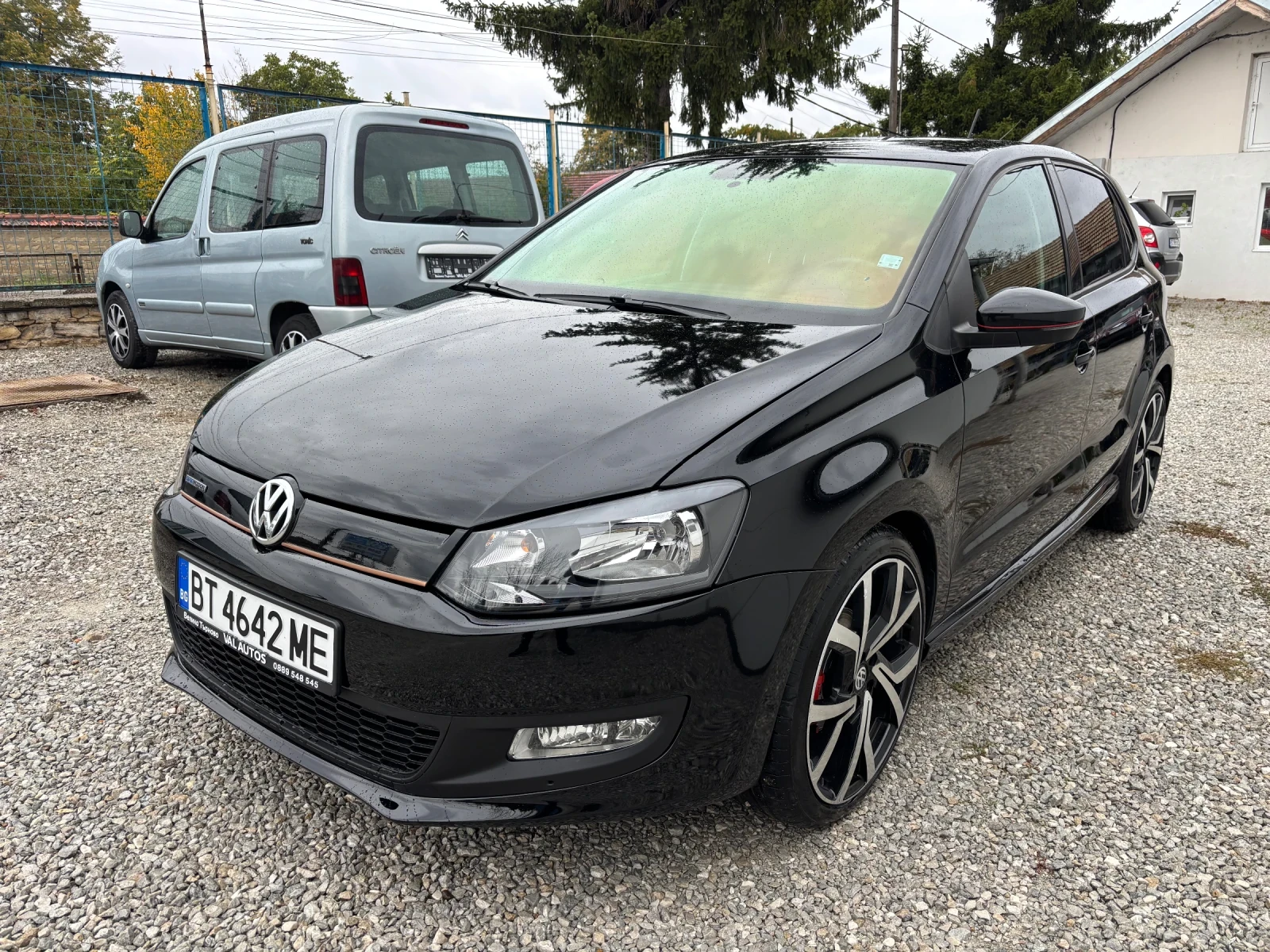 VW Polo 1.2TDI  CarPlay NAVI 5 ВРАТИ  ТОП Възможен бартер