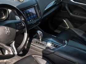 Maserati Levante S GRANLUSSO 424 HP* HARMAN* PANO* БЯЛА ПЕРЛА, снимка 11