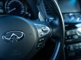 Infiniti QX70 S Premium, снимка 15 - Автомобили и джипове - 53648444