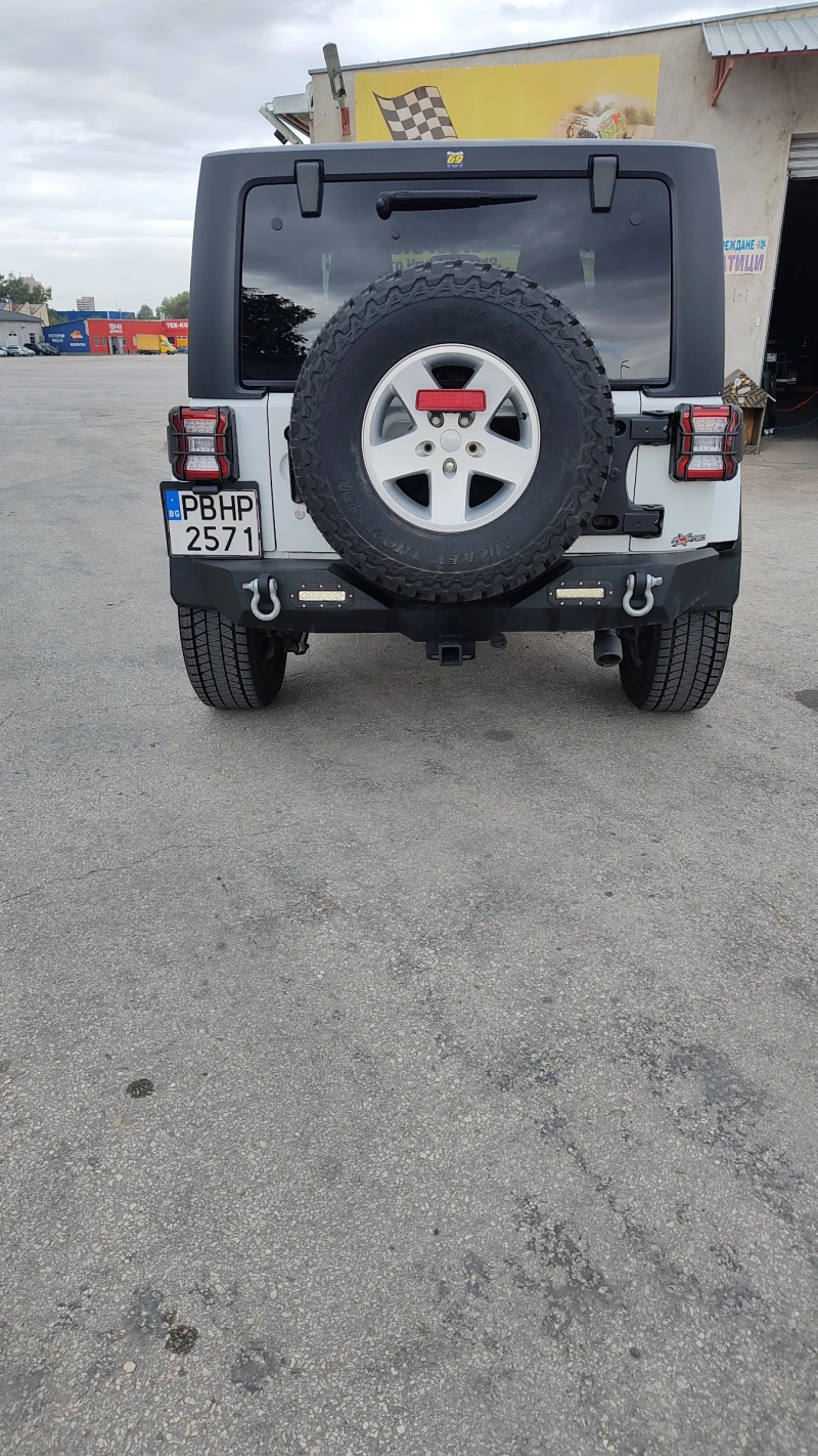 Jeep Wrangler, снимка 4 - Автомобили и джипове - 47546112