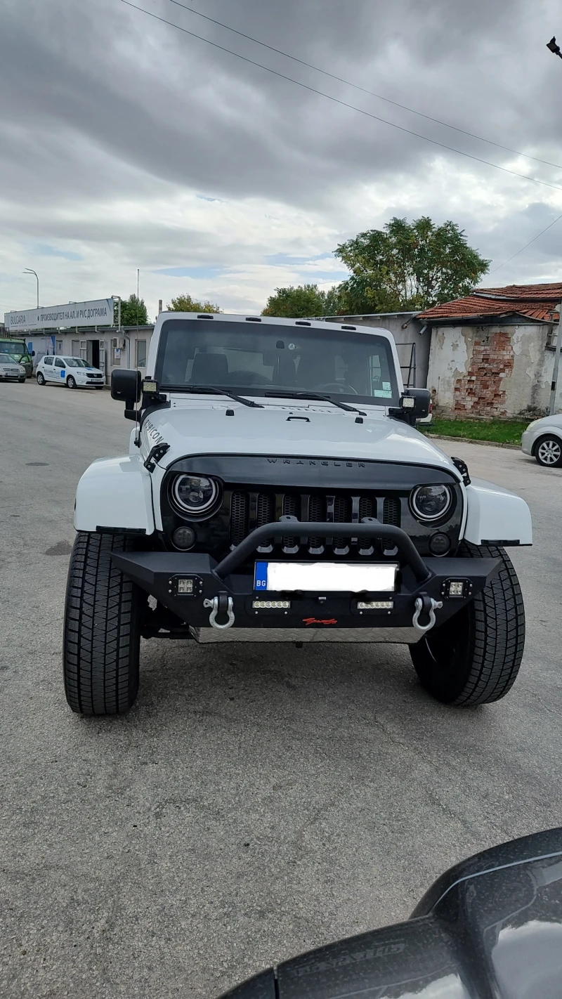 Jeep Wrangler, снимка 2 - Автомобили и джипове - 47546112