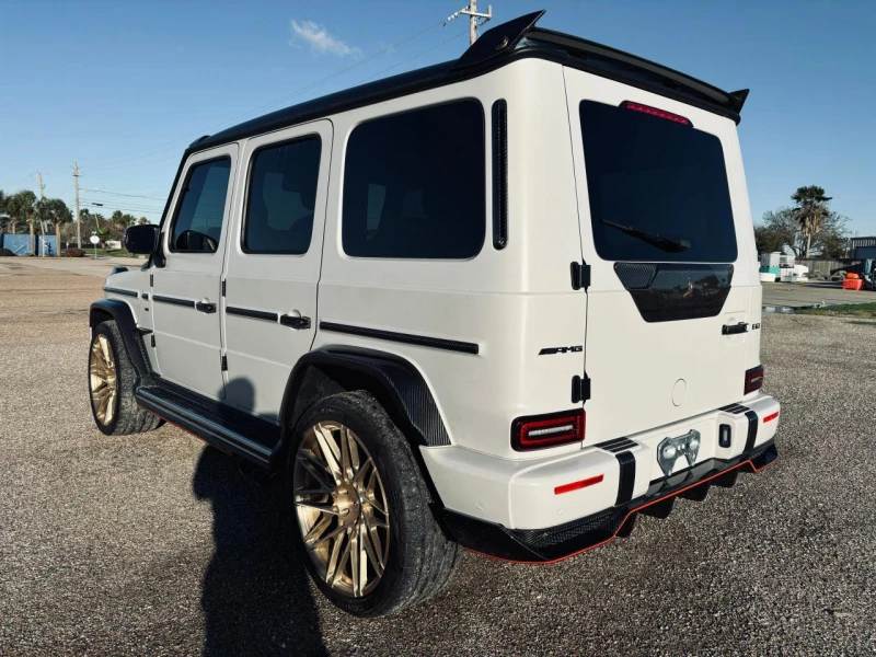 Mercedes-Benz G 63 AMG 4MATIC * М. ТОЧКА * BURMESTER * ПОДГРЕВ * NAVI, снимка 4 - Автомобили и джипове - 48993013