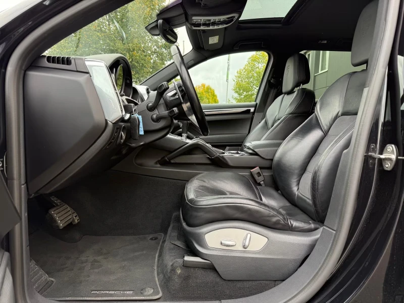 Porsche Cayenne S/DIESEL/4.2/385HP/PLATINUM-EDITION/SPORT/108D, снимка 9 - Автомобили и джипове - 51890922