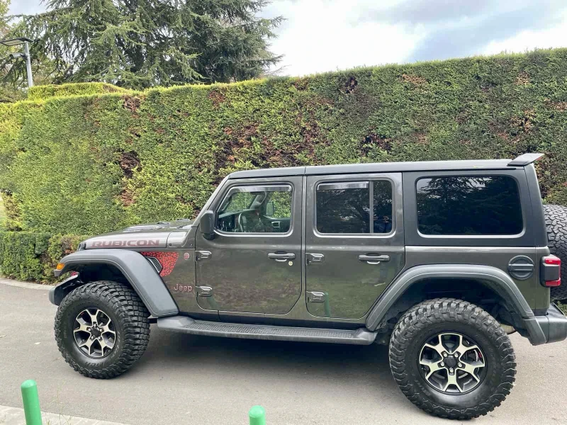 Jeep Wrangler JL RUBICON 3.6L, снимка 8 - Автомобили и джипове - 52637720