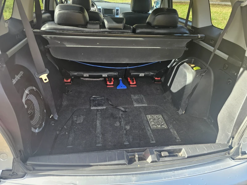 Peugeot 4007, снимка 12 - Автомобили и джипове - 52627981