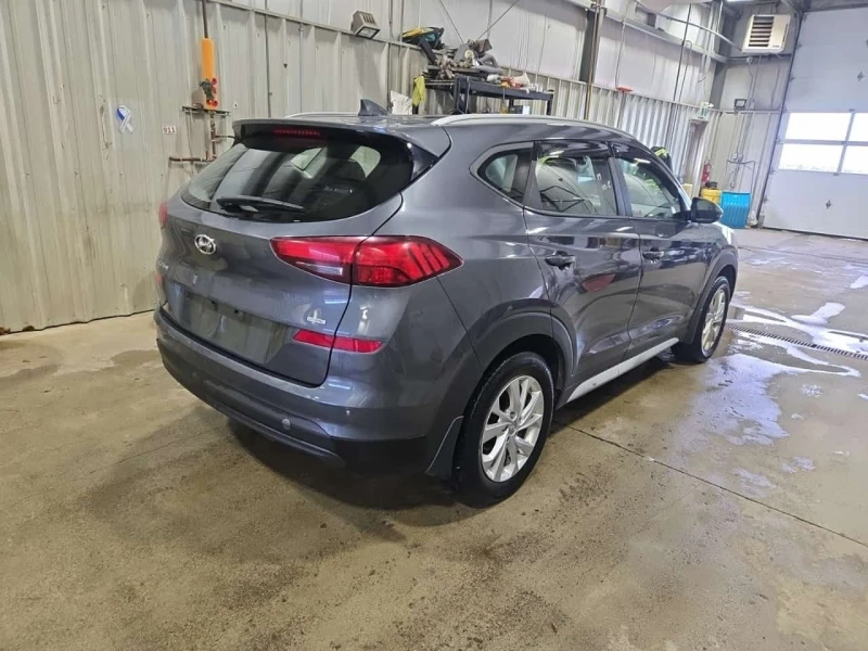Hyundai Tucson * PREFERRED * CARFAX * ПОДГРЕВИ * LANE ASSIST, снимка 3 - Автомобили и джипове - 53559744