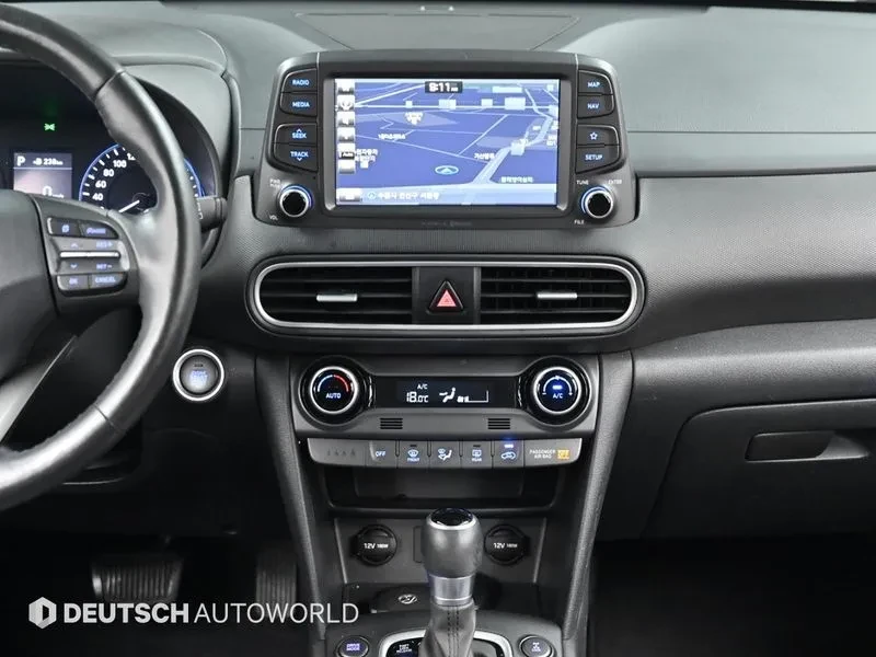 Hyundai Kona 1.6 Turbo 4Wd Premium, снимка 14 - Автомобили и джипове - 56129826