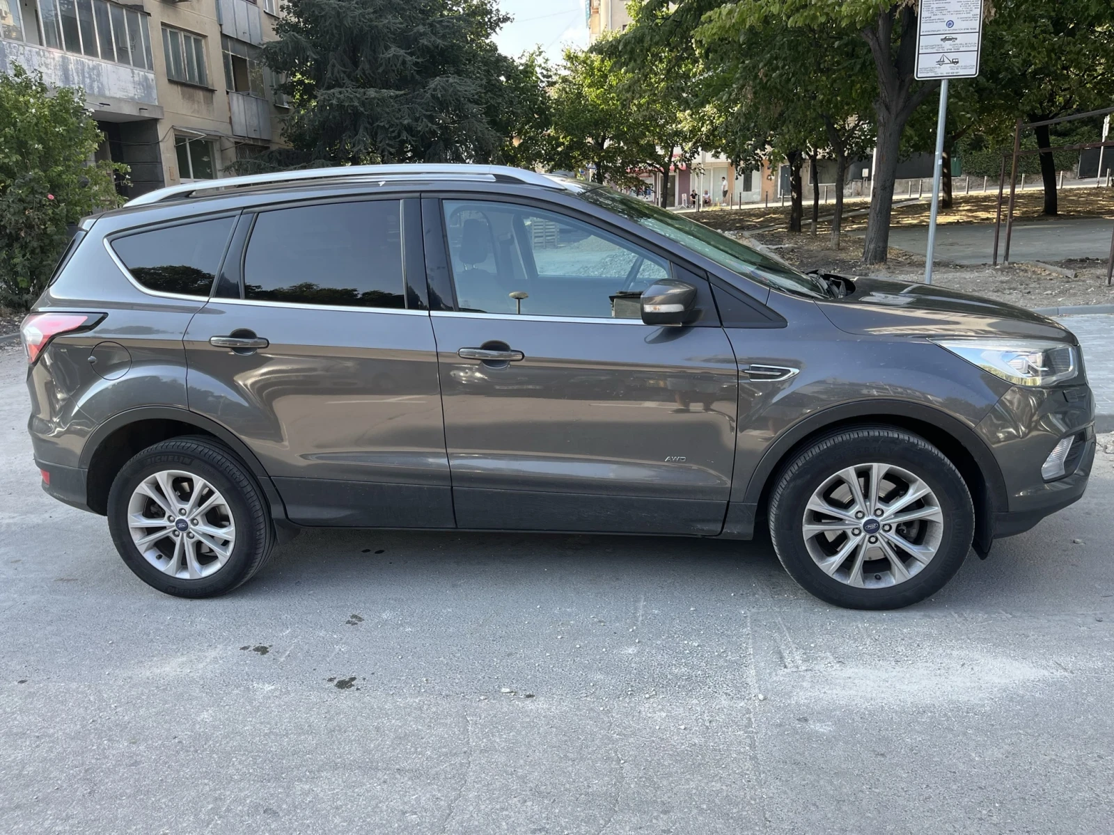 Ford Kuga 2.0 TDCi 4x4  - изображение 4