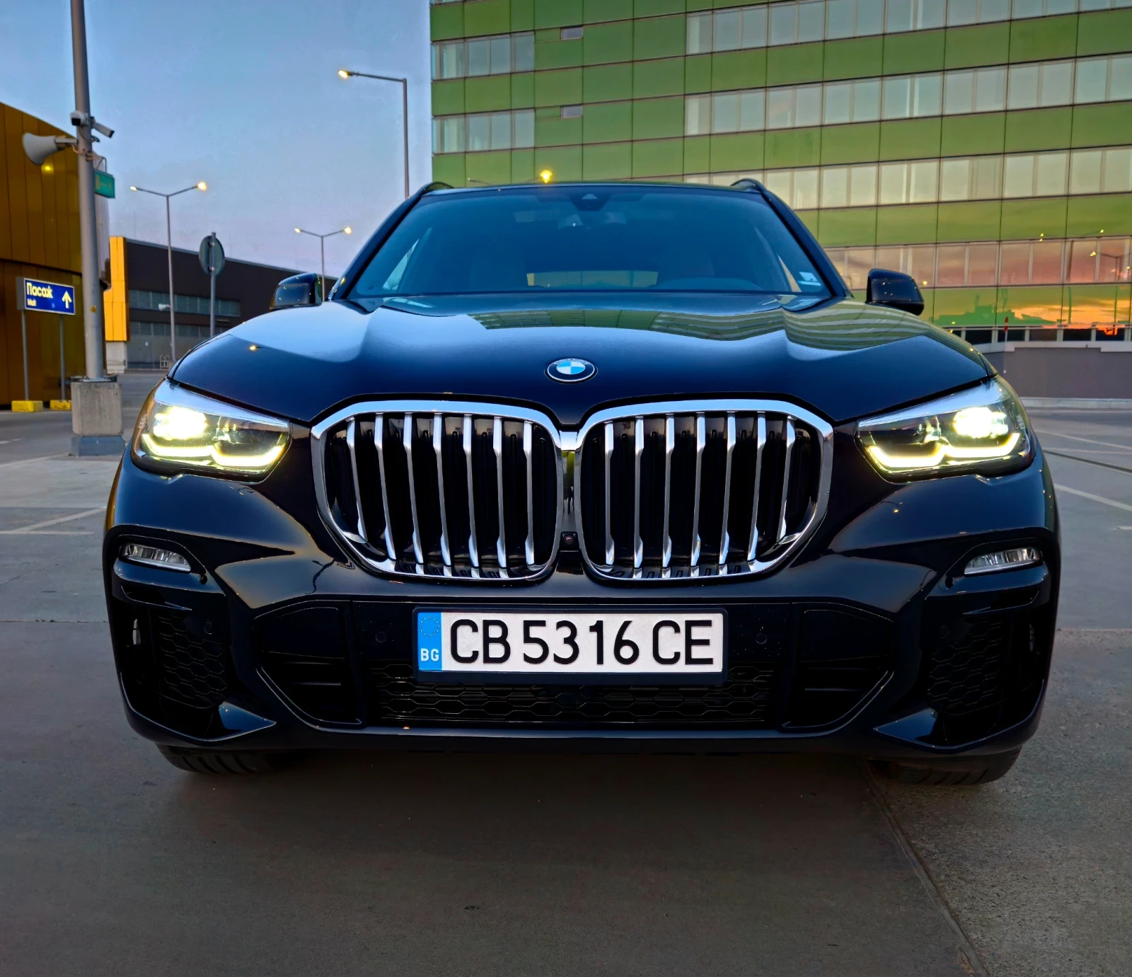 BMW X5 40i xDrive M Sport - изображение 2