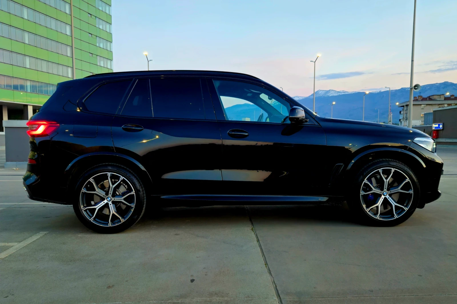 BMW X5 40i xDrive M Sport - изображение 4