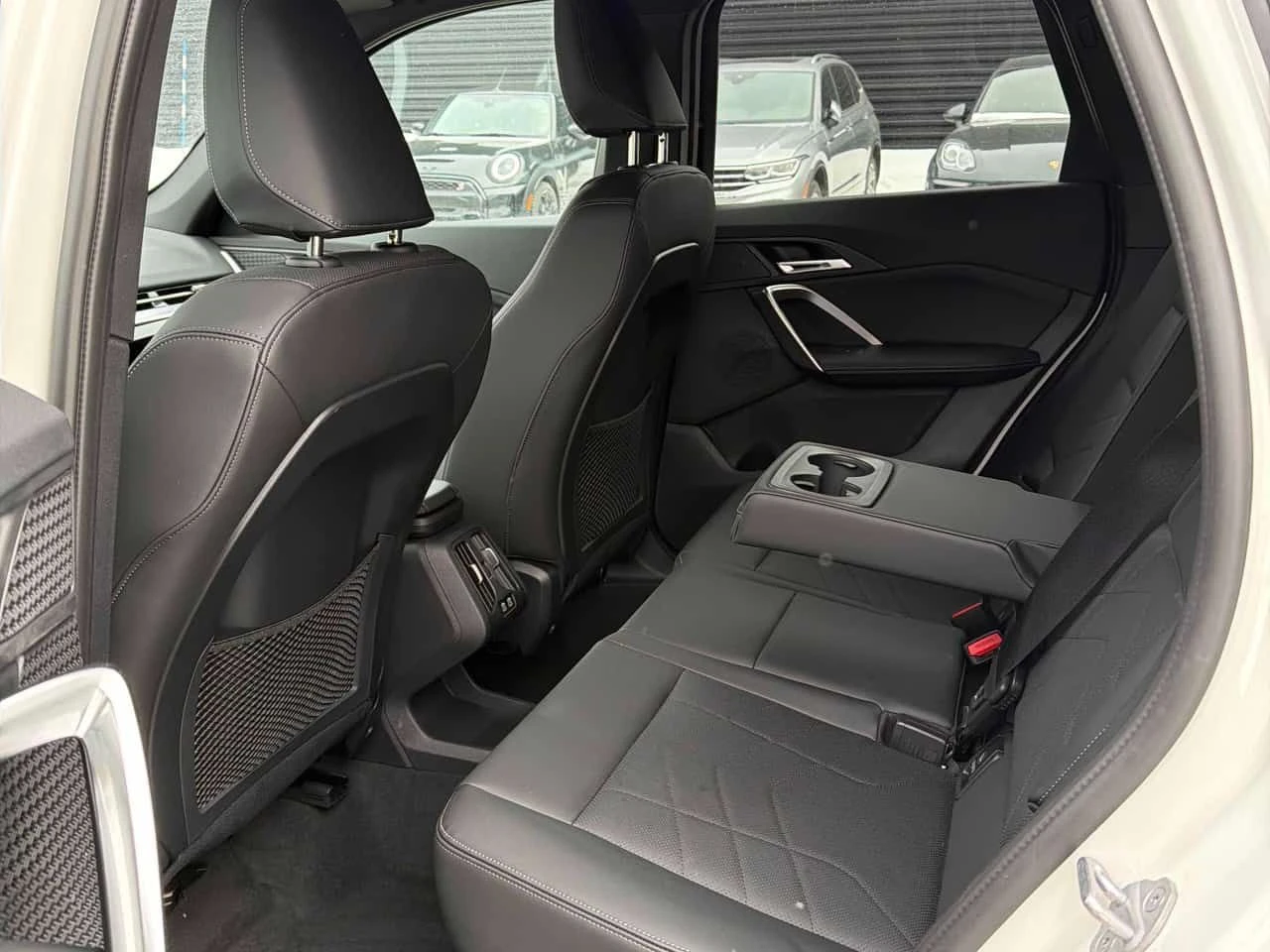 BMW X1 * xDrive28i * CARFAX * 2 КЛЮЧА * ПАНО * KEYLESS, снимка 17 - Автомобили и джипове - 54141347