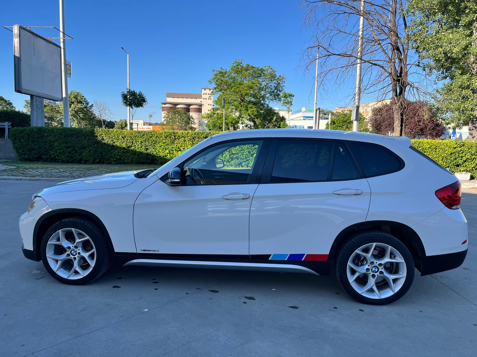BMW X1 X-LINE= facelift= X-DRIVE= Автоматик= Навигация!!!, снимка 4 - Автомобили и джипове - 54578372