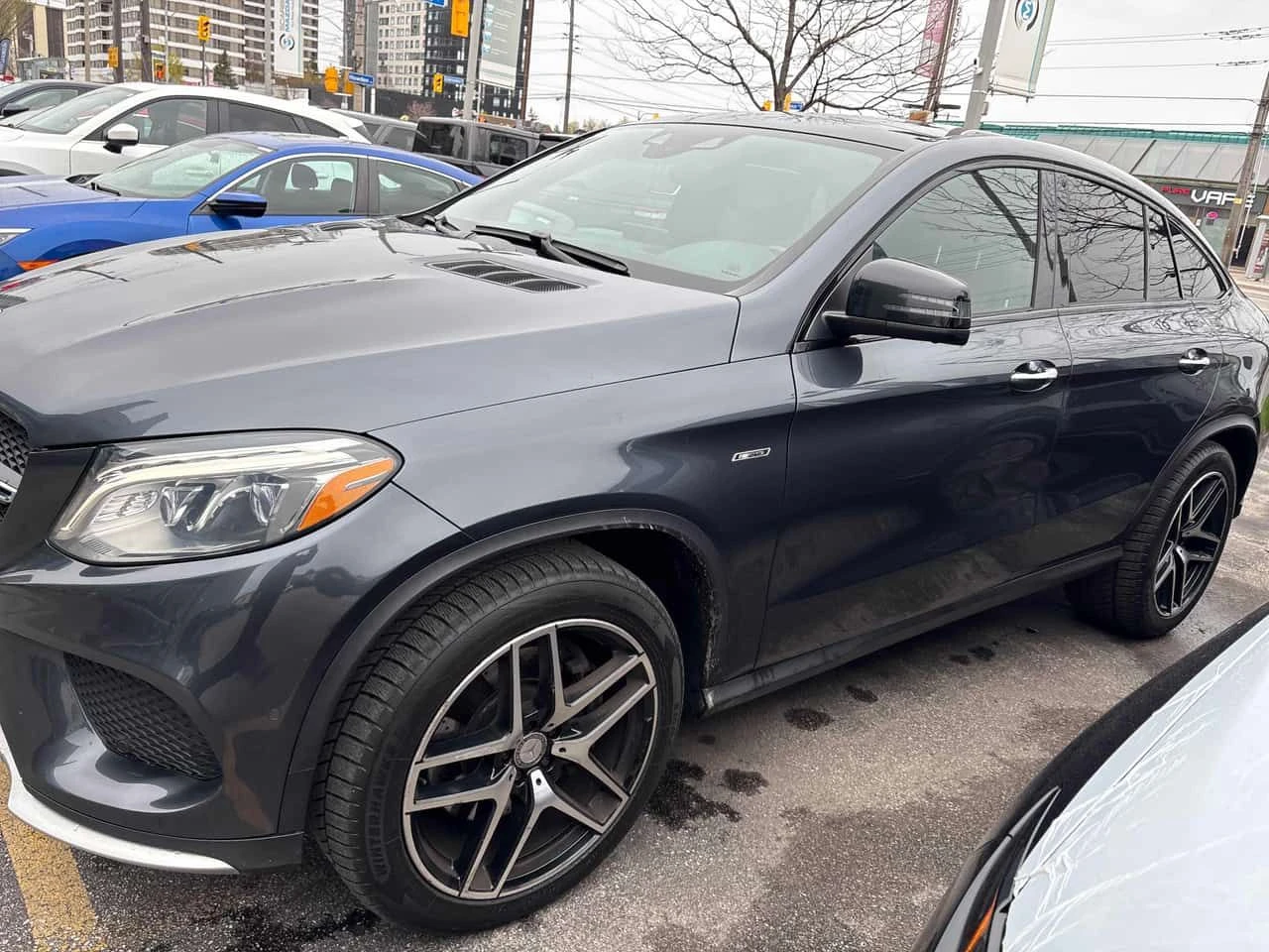 Mercedes-Benz GLE 450 AMG 4MATIC COUPE * AMG PACK* ДИСТРОНИК* 360 КАМЕРА* , снимка 3 - Автомобили и джипове - 54609489