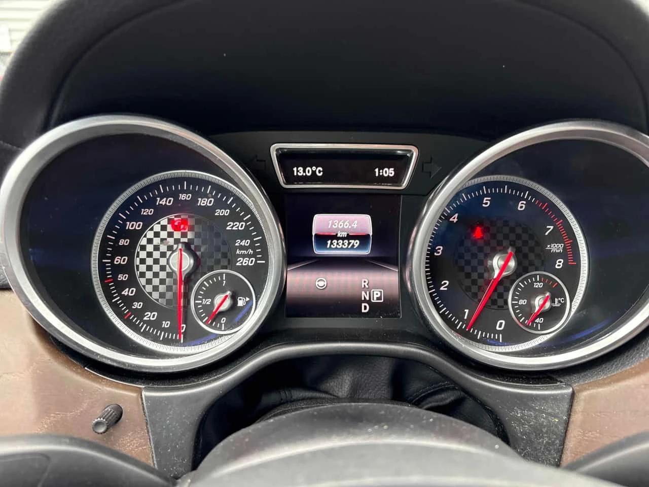 Mercedes-Benz GLE 450 AMG 4MATIC COUPE * AMG PACK* ДИСТРОНИК* 360 КАМЕРА* , снимка 8 - Автомобили и джипове - 54609489