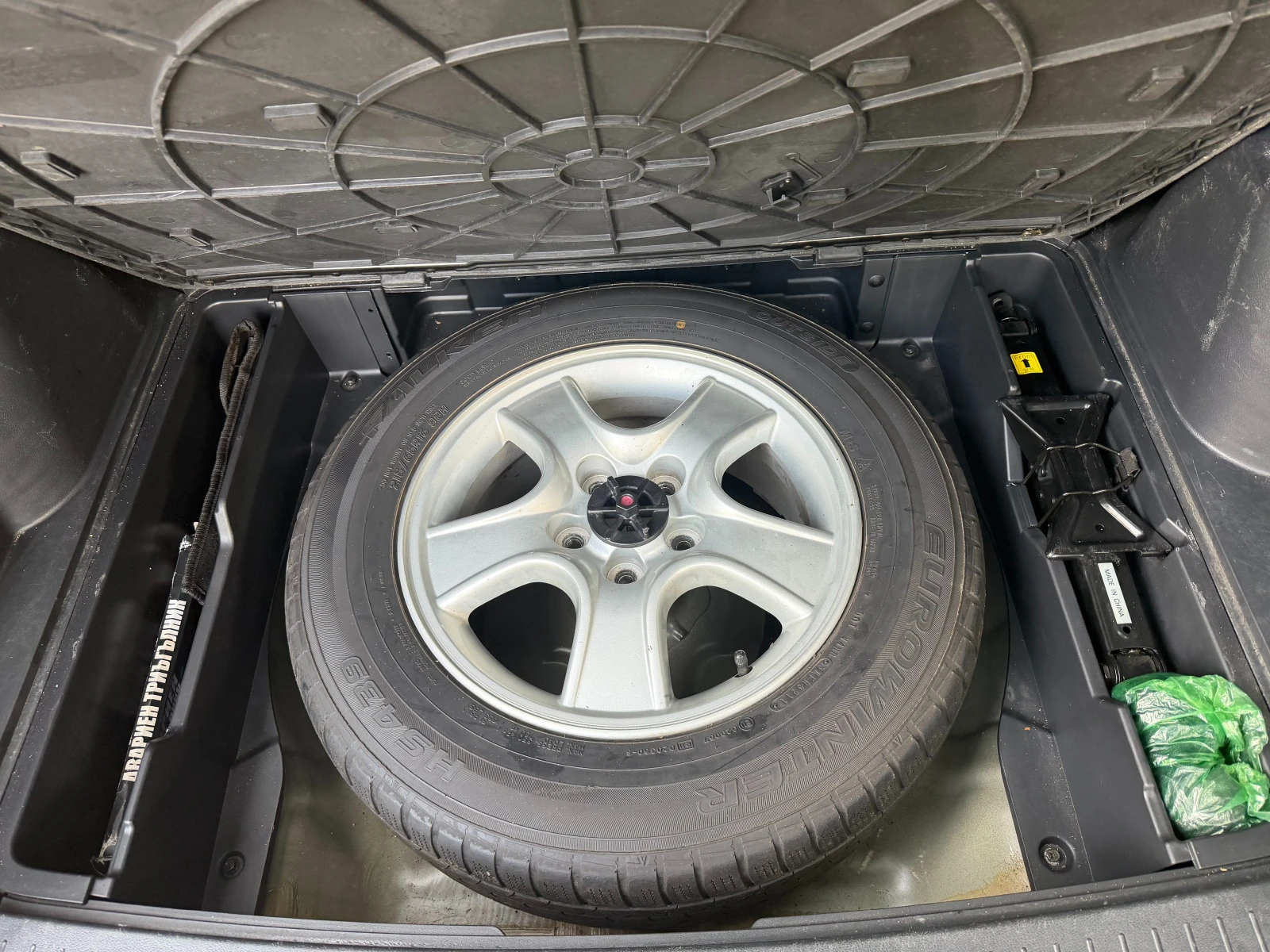 Kia Sportage, снимка 9 - Автомобили и джипове - 56157587