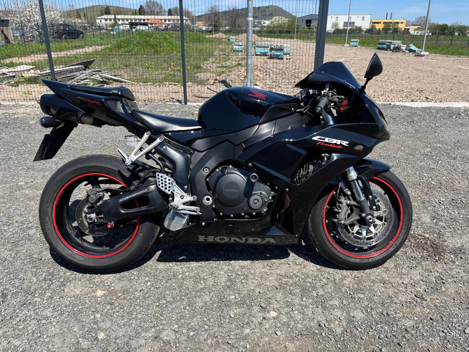 Honda Cbr 1000RR FIREBLADE SC57, снимка 3 - Мотоциклети и мототехника - 54253556