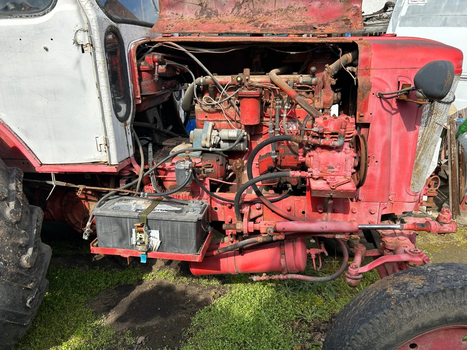 Трактор ЮМЗ, снимка 2 - Селскостопанска техника - 53971219