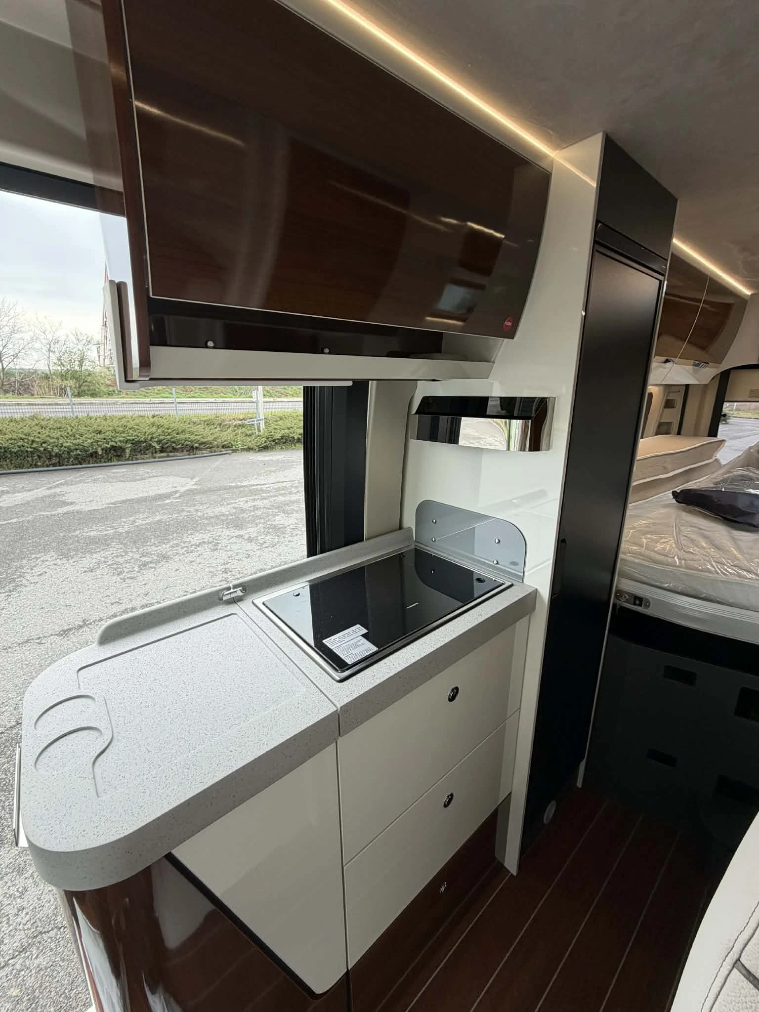 Кемпер Mobilvetta Admiral 2026 Fiat Duacto, снимка 4 - Каравани и кемпери - 54079660