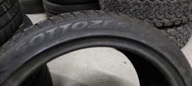 Гуми Зимни 235/40R19, снимка 7