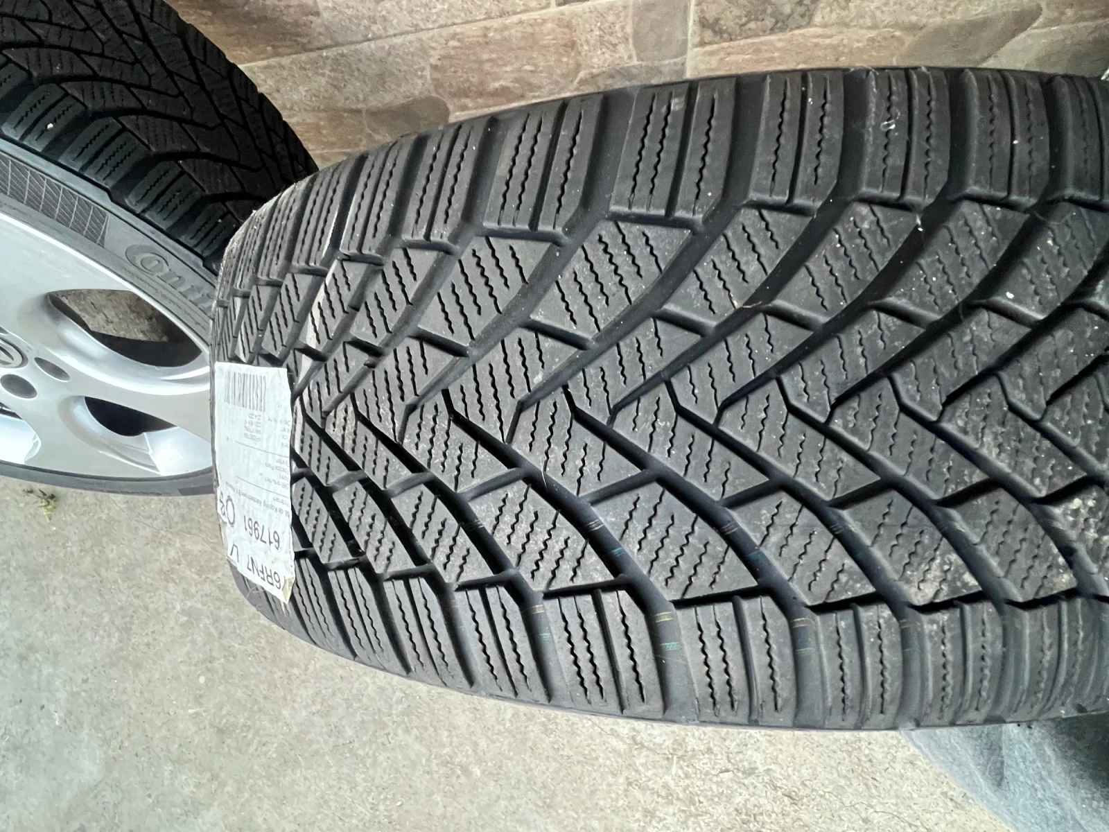    225/45R17  VW Golf | Mobile.bg   6