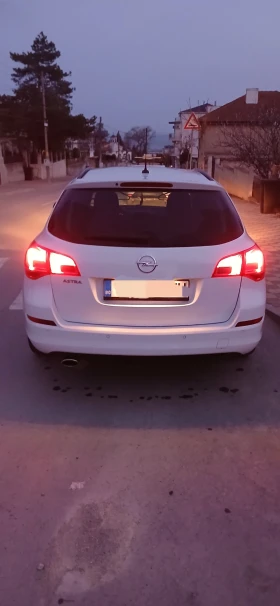Opel Astra 1.4 бензин/120к.с/турбо/LPG, снимка 7