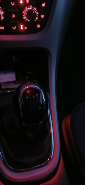 Opel Astra 1.4 бензин/120к.с/турбо/LPG, снимка 13