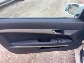 Mercedes-Benz E 220, снимка 7