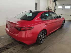 Alfa Romeo Giulia * VELOCE * 2.0T * 2023 * CARFAX * , снимка 3