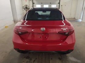Alfa Romeo Giulia * VELOCE * 2.0T * 2023 * CARFAX * , снимка 17