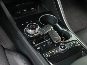 Kia K5 2.0/PRESTIGE/ПОДГРЕВ/ОБДУХВАНЕ/KEYLESS, снимка 9