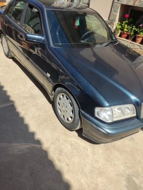 Mercedes-Benz C 200, снимка 2