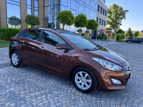 Hyundai I30 1.6i 181хил.км.Сервизна книжка Всички екстри!!! - [4] 