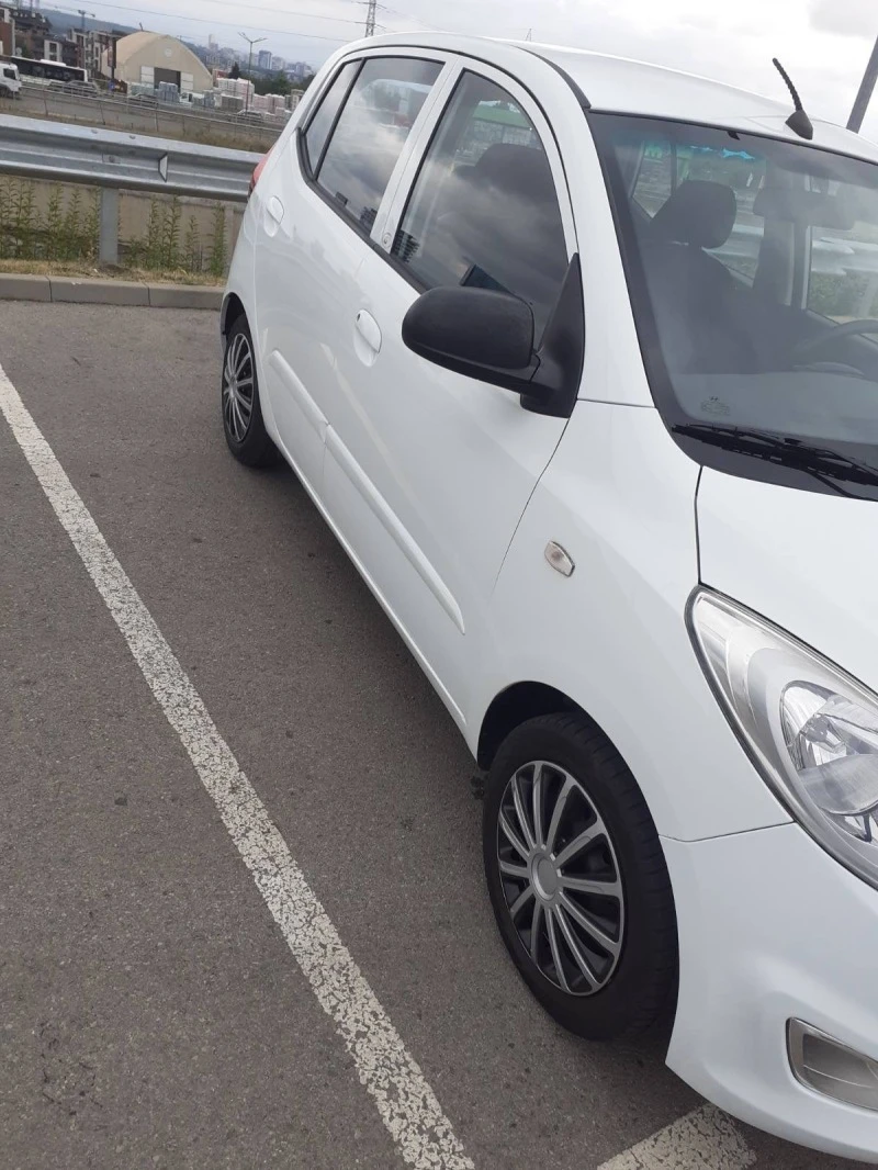 Hyundai I10 1.1 ГАЗ Перфектна, снимка 2 - Автомобили и джипове - 47500819