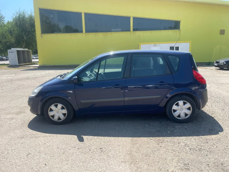 Renault Scenic, снимка 2 - Автомобили и джипове - 46620072