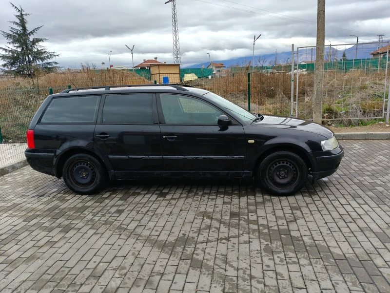 VW Passat, снимка 4 - Автомобили и джипове - 48175958