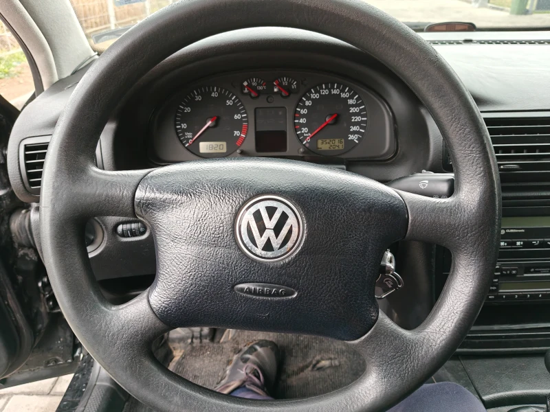 VW Passat, снимка 10 - Автомобили и джипове - 48175958