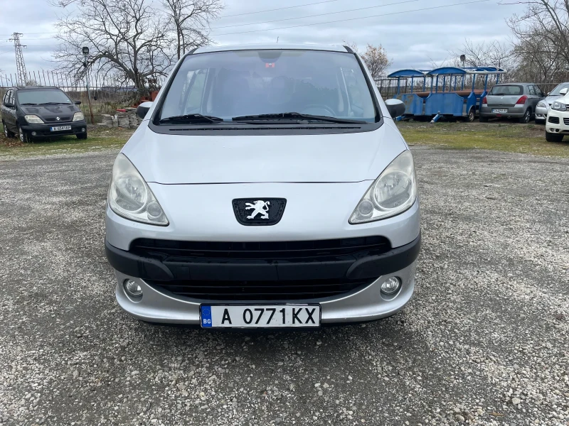 Peugeot 1007 1.6i Automat, снимка 3 - Автомобили и джипове - 48235754