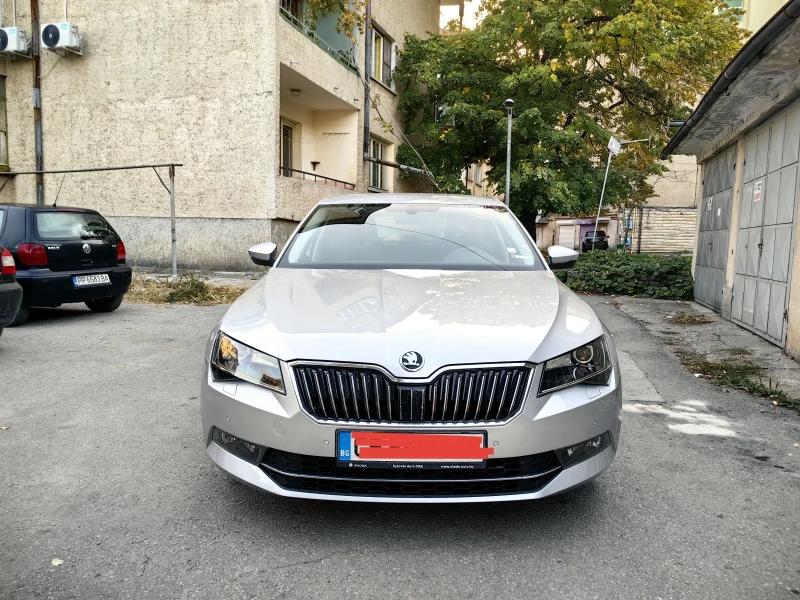 Skoda Superb Business, снимка 4 - Автомобили и джипове - 49390802