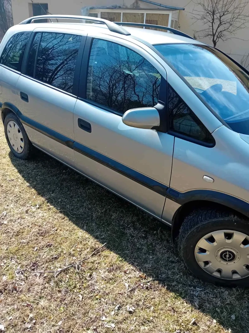 Opel Zafira, снимка 3 - Автомобили и джипове - 49595739