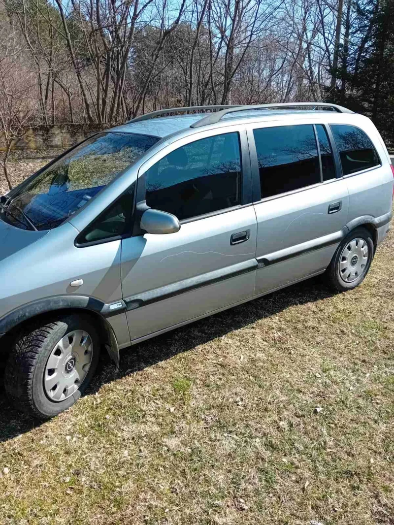 Opel Zafira, снимка 2 - Автомобили и джипове - 49595739