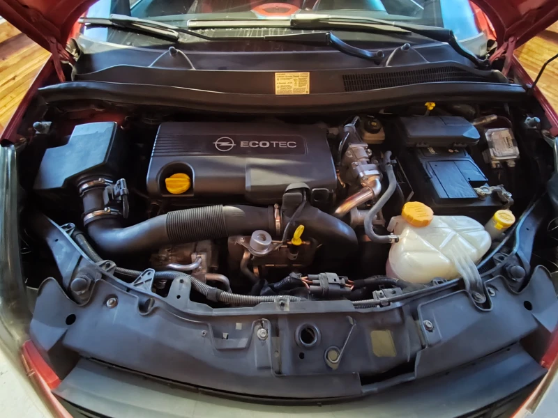 Opel Corsa GSI, снимка 7 - Автомобили и джипове - 52541327