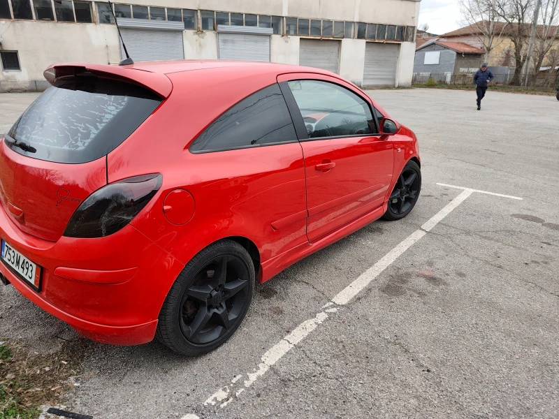 Opel Corsa GSI, снимка 4 - Автомобили и джипове - 52541327
