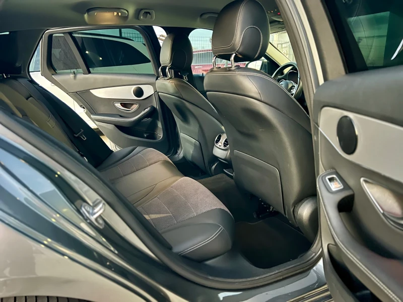 Mercedes-Benz C 220 9G-TRONIC / SPORT PLUS / DIGITAL COCKPIT / КАМЕРА, снимка 14 - Автомобили и джипове - 52725523