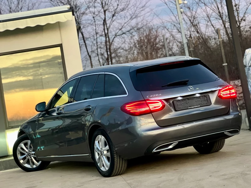 Mercedes-Benz C 220 9G-TRONIC / SPORT PLUS / DIGITAL COCKPIT / КАМЕРА, снимка 5 - Автомобили и джипове - 52725523