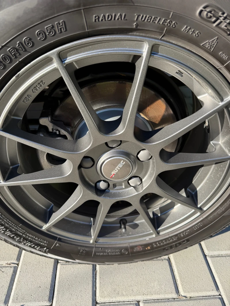 VW Caddy Alltrack 4х4 2.0 TDi 150 PS DSG Navi , снимка 11 - Автомобили и джипове - 53114805